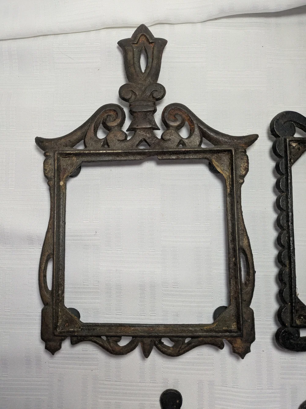Mid Century Cast Iron Trivet Frames Set 4 Victorian Gothic Craft Tile Holders